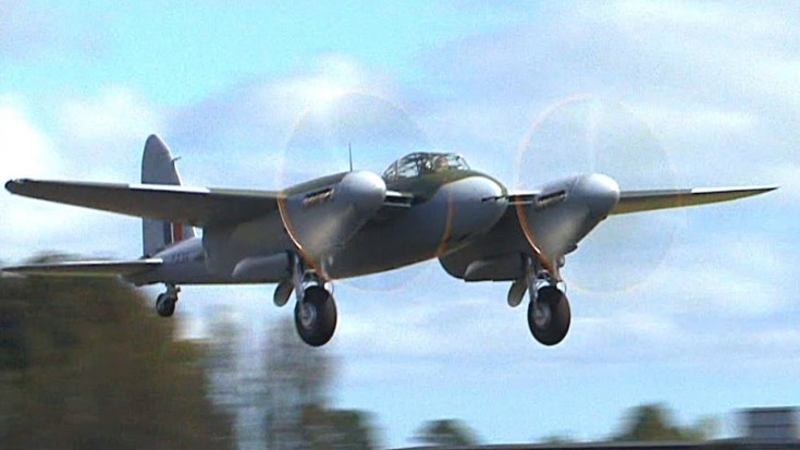 De Havilland Mosquito Performs Beautiful Low Level Fly-bys | World War Wings Videos