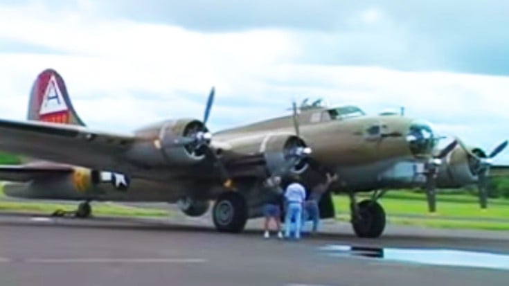 WWII Bombers Starting Up Is A Thing Of Beauty | World War Wings Videos