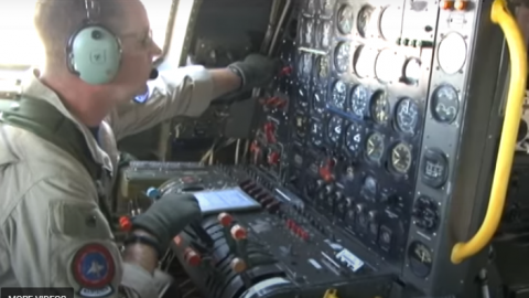 Checklist Run-Through And Takeoff: “FIFI” B-29 Superfortress | World War Wings Videos