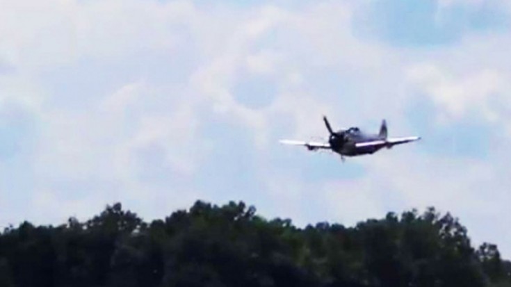 Nice And Loud P-47 Thunderbolt Low Flyby | World War Wings Videos