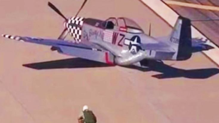 News Crew Captures A Pilot Belly Landing In An Emergency | World War Wings Videos