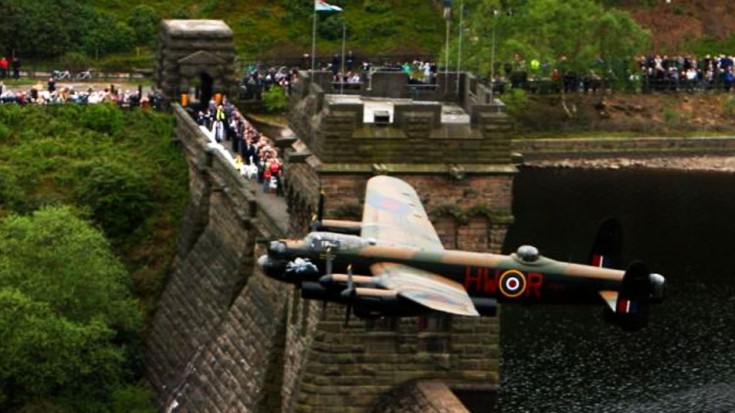 The Most Scenic Flyby Ever: Two Lancasters Over A Reservoir | World War Wings Videos