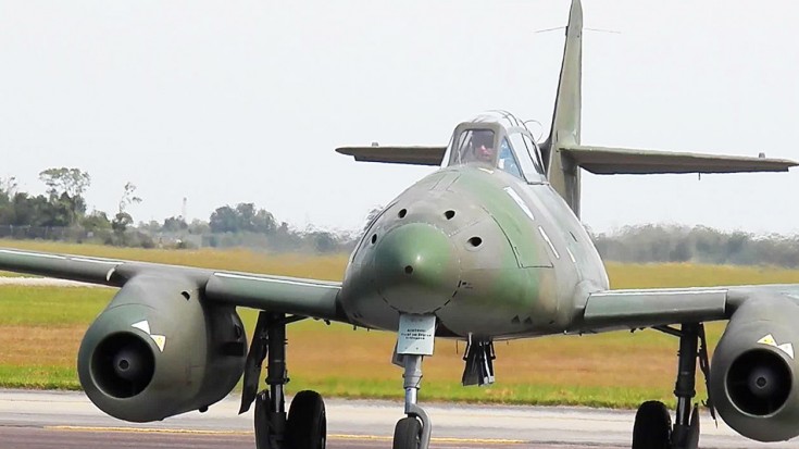 You’ve Never Seen An Me 262 Fly In Such A Setting | World War Wings Videos