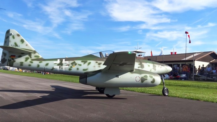 This RC Me 262 Is Impressive, But The Pilot’s Skills Are Even More So | World War Wings Videos