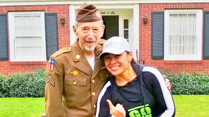 WWII Vet Cheered On Runners But What Happened Next Will Melt Your Heart | World War Wings Videos