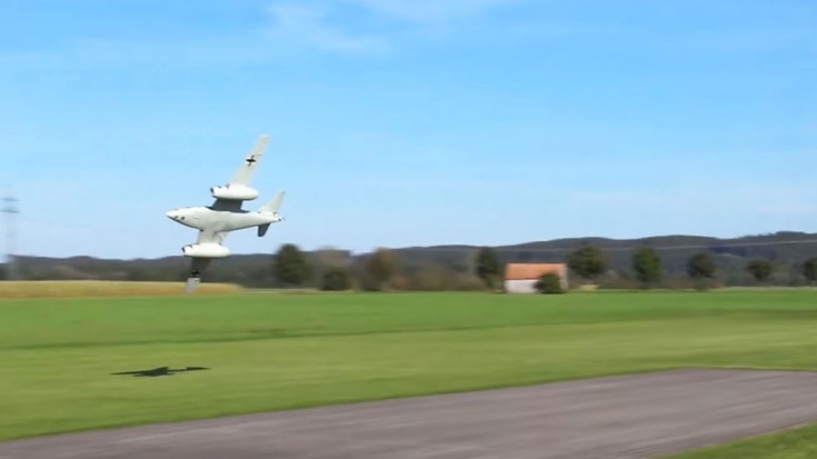 The Pilot Of This 1/4 Scale Me 262 Has CRAZY Skills | World War Wings Videos