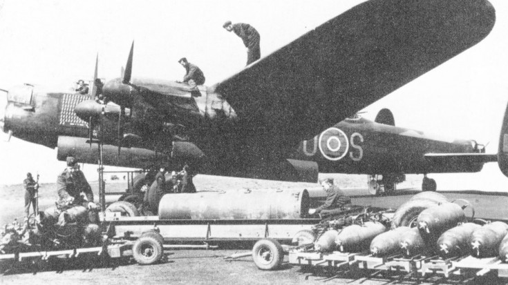 WWII Footage: Lancaster Bomb Runs | World War Wings Videos