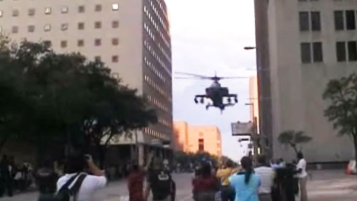 The Day Apaches Flew Through Downtown Houston | World War Wings Videos