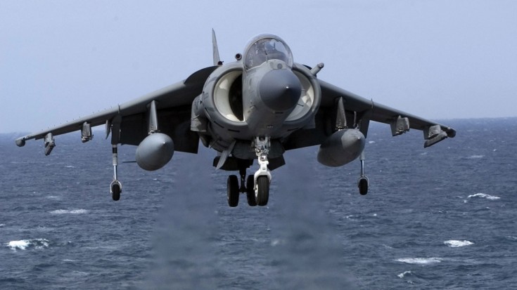 Harrier Loses Power Over Water | World War Wings Videos