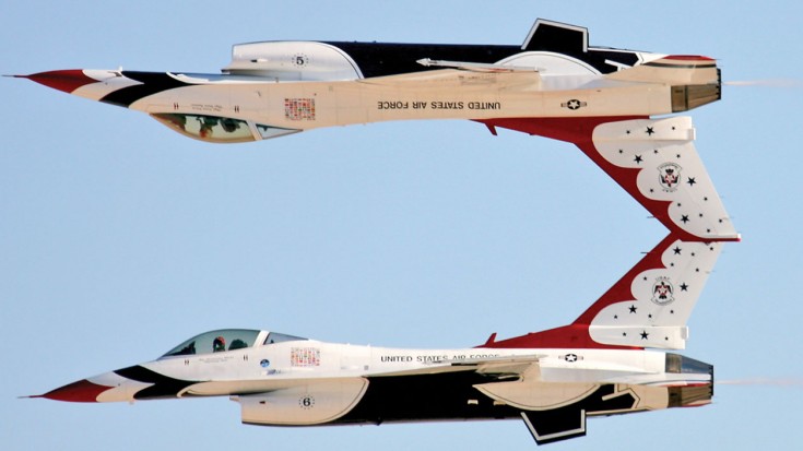 The BEST USAF Thunderbirds Stunt Video You’ll Ever See | World War Wings Videos