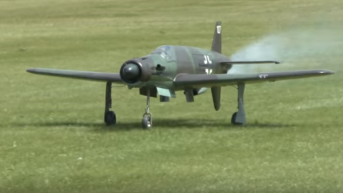 Unique Dornier Do 335 – Engine Front & Back | World War Wings Videos