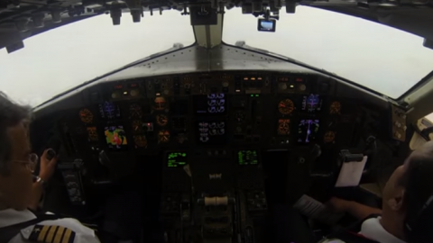 Landing 767 Jetliner During Heavy Rainfall | World War Wings Videos