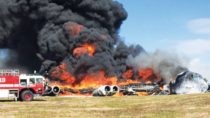 BREAKING | B-52 Crashes In Guam–Crew Of 7 Onboard… | World War Wings Videos