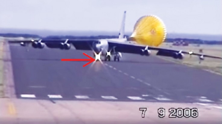 B-52 Makes High Crosswind Landing, But Not Like You’d Expect | World War Wings Videos