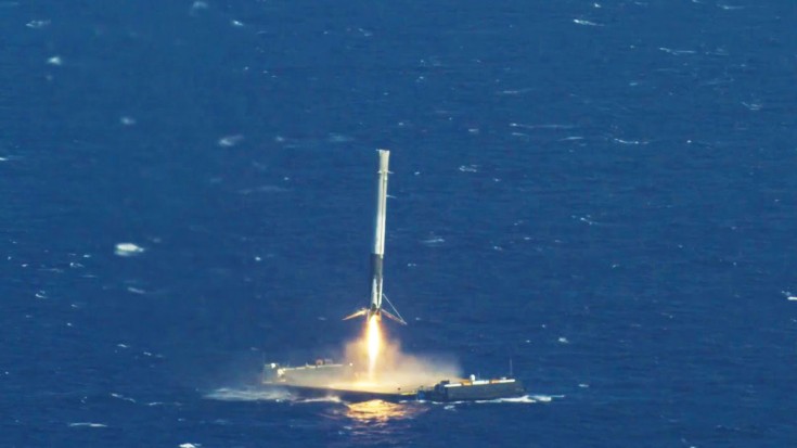 SpaceX Made History With Their Falcon 9 Finally Doing…. | World War Wings Videos