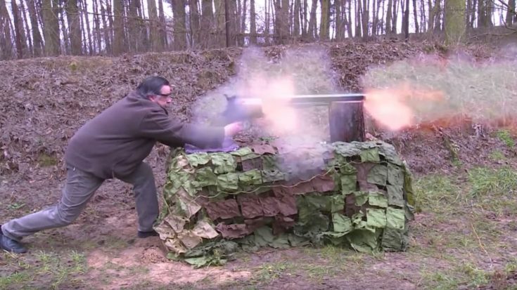 People Fire The Biggest Guns In The World–It’ll Send Chills Down Your Spine | World War Wings Videos