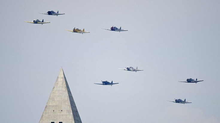 50 Vintage Aircraft Fly Over Washington, D.C. In An Astonishing Tribute | World War Wings Videos