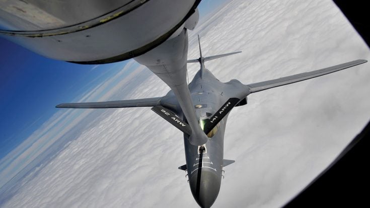 B-1 Lancer Refuels Midair, Then Makes Nice Little Burner Break | World War Wings Videos