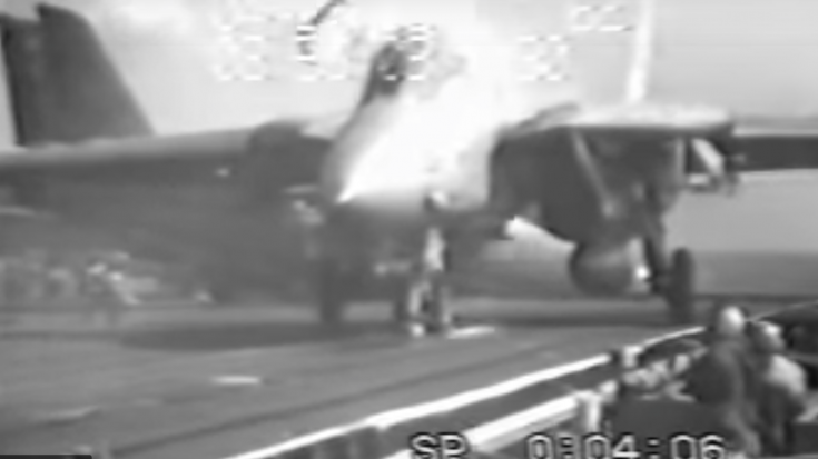 Tomcat Gets Blown Off Carrier-Pilots Make The Tough Call To Eject | World War Wings Videos