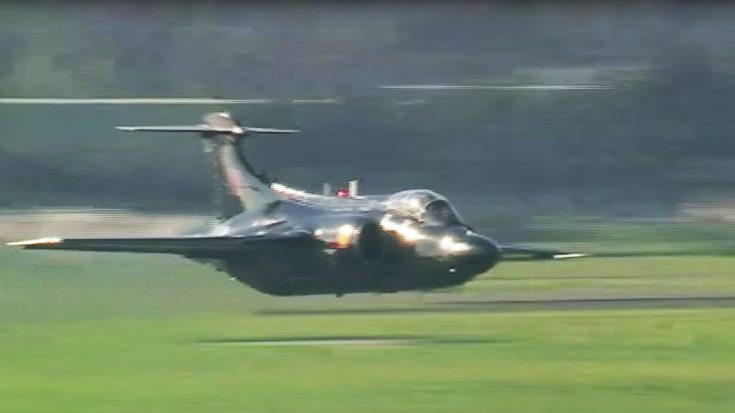 Buccaneer Pulls Off Low Flyby- Powered by 2 Rolls-Royce RB Spey Mk.101 Turbofans | World War Wings Videos