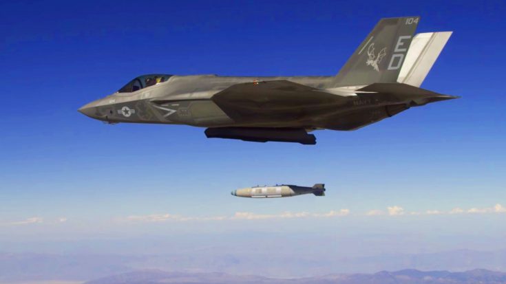 Weapons Of The F-35 Finally Get Some Action – See What It Can Blow Up | World War Wings Videos