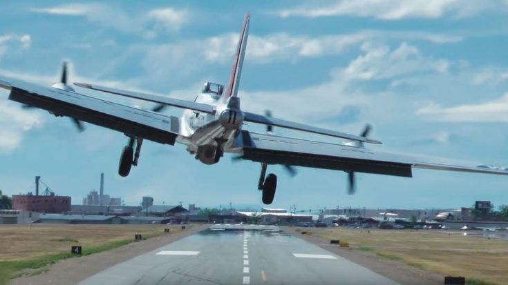 B-17 Hits Some Heavy Crosswinds–Does A Wheelie Before Full Touchdown | World War Wings Videos