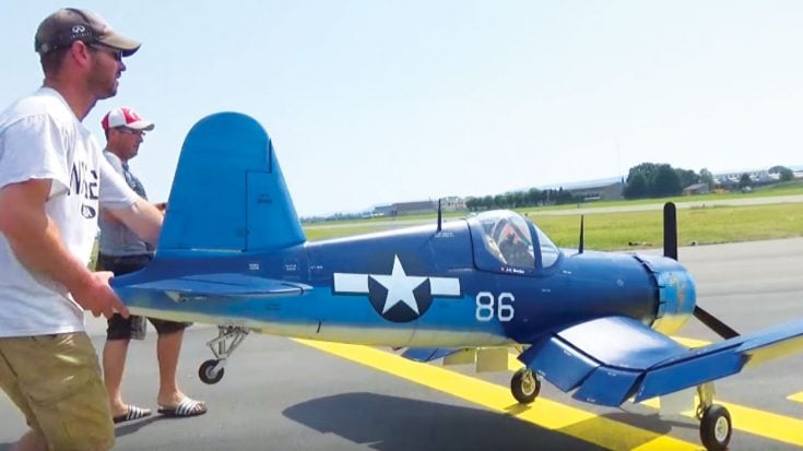 Largest Rc Corsair In The World With 400cc Radial | World War Wings Videos