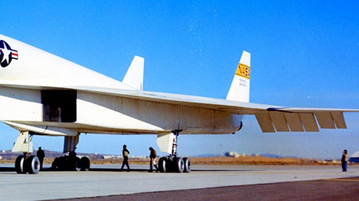Hitting Mach 3 – XB-70 Valkyrie The World’s Fastest Nuclear Bomber | World War Wings Videos