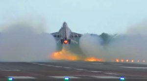 F-16 Blazing Takeoff And Aileron Rolls