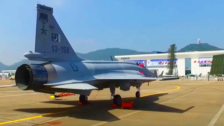 JF-17 Thunder Rockets Into Vertical Climb At The Zhuhai Airshow | World War Wings Videos