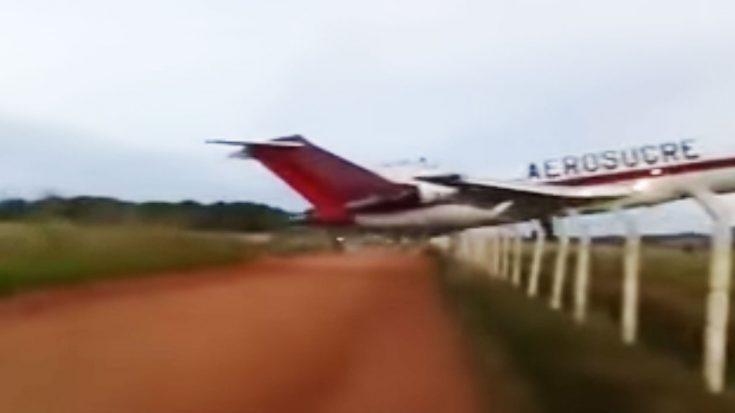 Bystander Captures Moment A 727 Overshoots Runway | World War Wings Videos