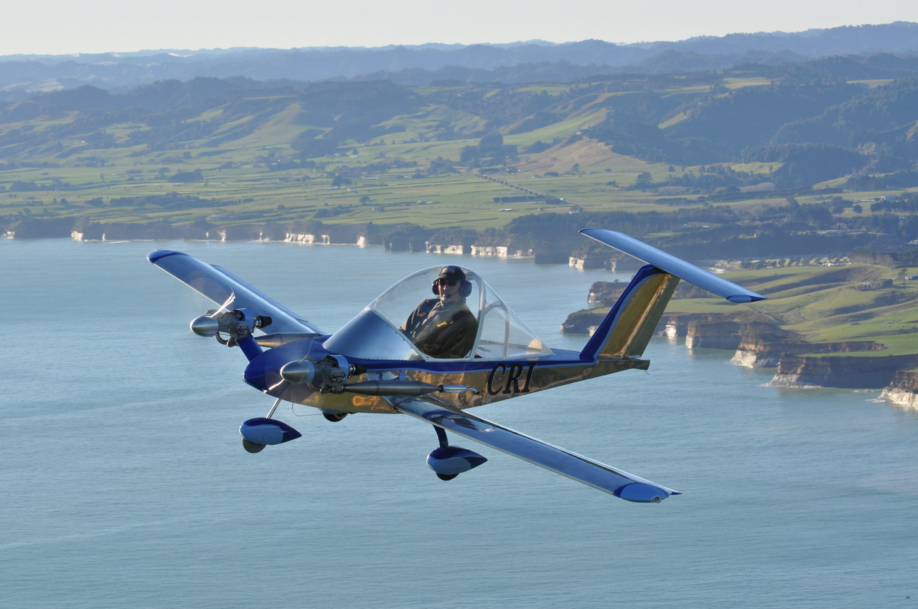 Flying With The World s Smallest Twin Engine Aircraft World War Wings