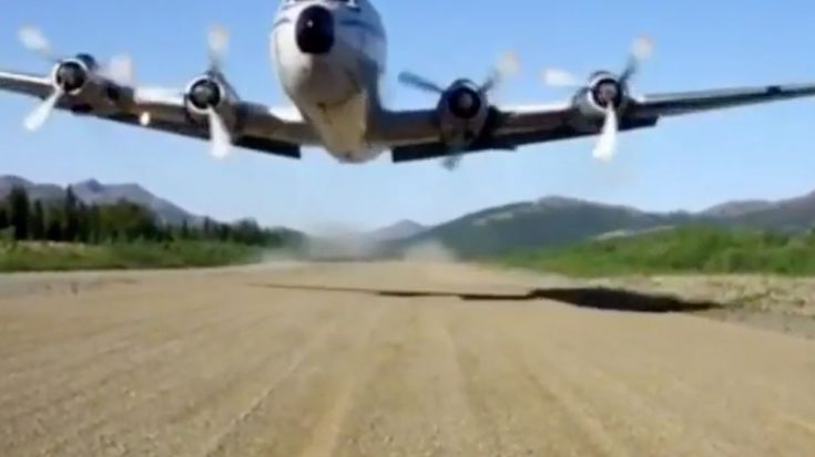 Douglas D-6 Comes Straight At Cameraman | World War Wings Videos