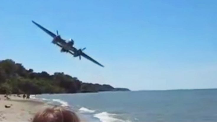 Here Are 10 Heart Pounding Flybys In Under 1 Minute | World War Wings Videos