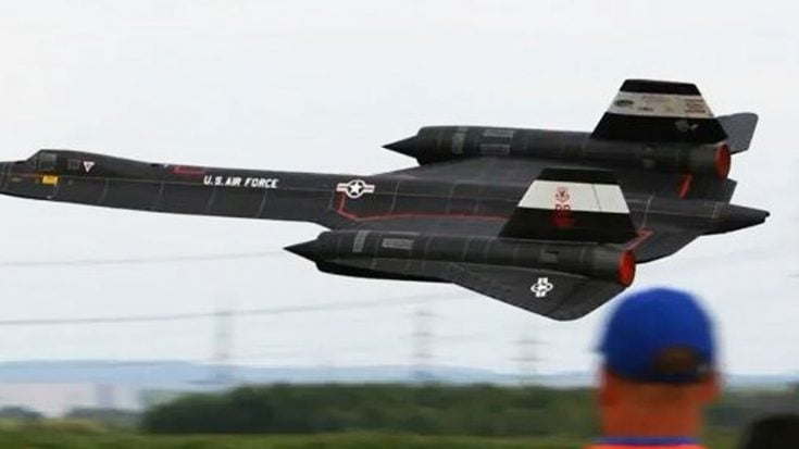 large scale sr 71 model