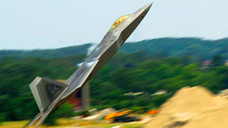 Supersonic Fighters Show Off Their Insane Vertical Climbing Power | World War Wings Videos