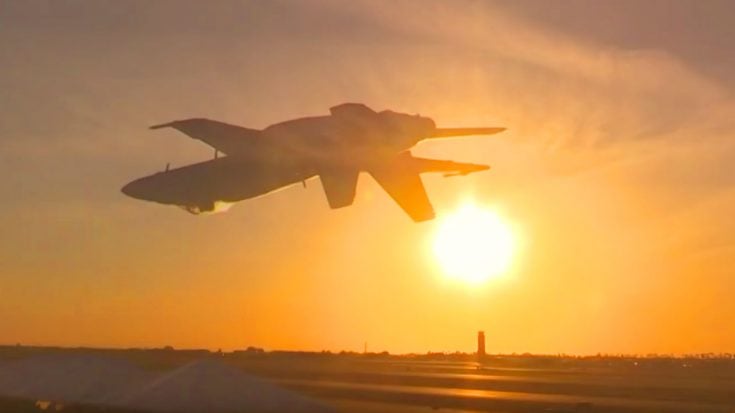 F-18 Super Hornet’s Raw Power Rocketing Into The Sunset | World War Wings Videos