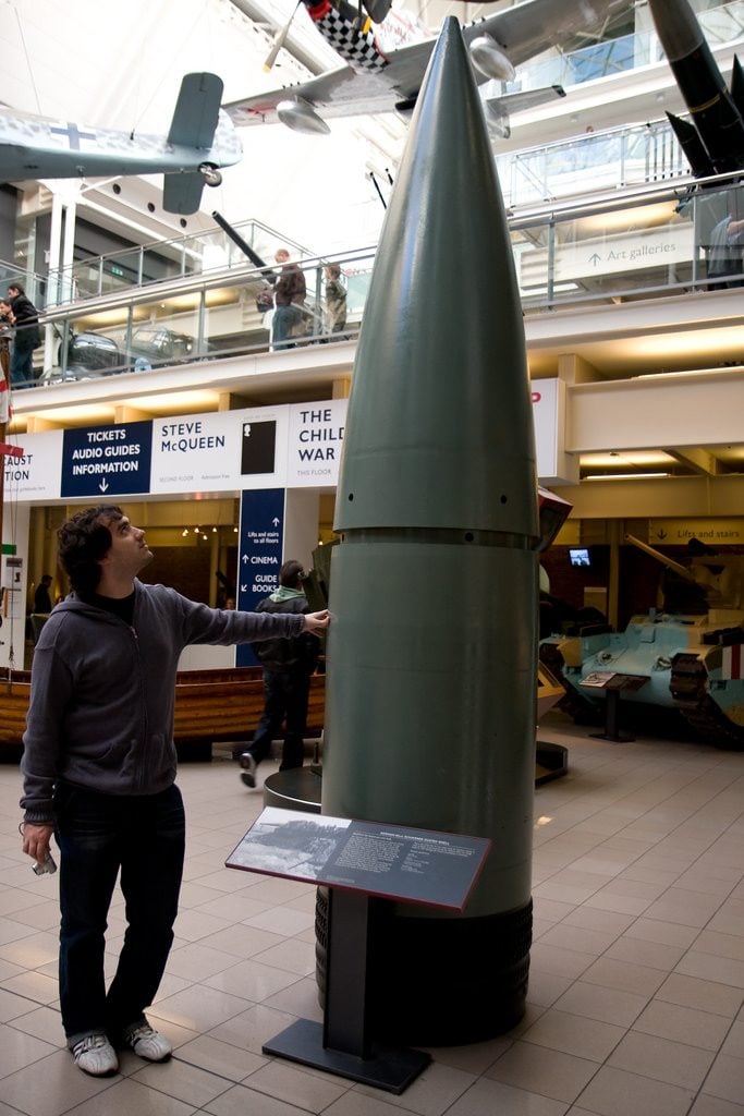 The Schwerer Gustav 800mm shell - The largest artillery shell to ever be  used : r/interestingasfuck