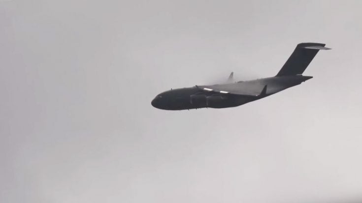 C-17 Streaming Vapor | World War Wings Videos