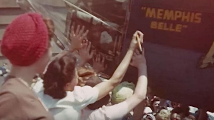 Found Footage Of The Real Memphis Belle From World War II-Tugs At Your Heart | World War Wings Videos