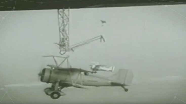 Footage of “Flying Aircraft Carriers” | World War Wings Videos
