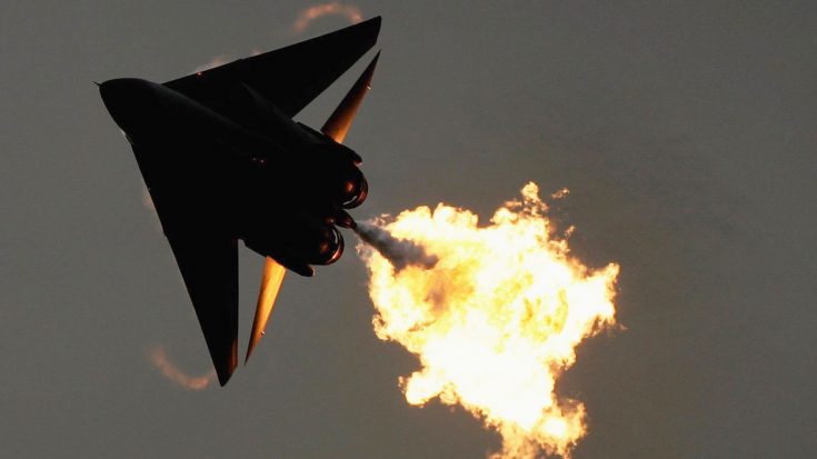 F-111 ‘Aardvark’ Speed Runs – Cutting Through The Skies | World War Wings Videos