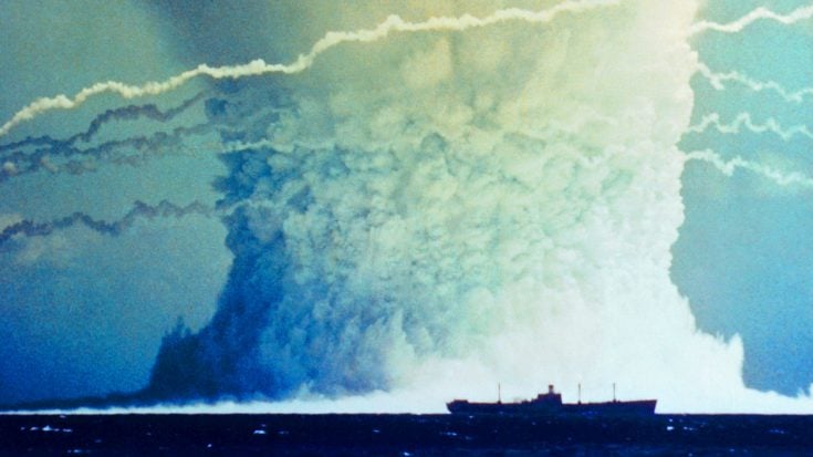 Gigantic Tsunami Bomb Stretches Into The Sky | World War Wings Videos