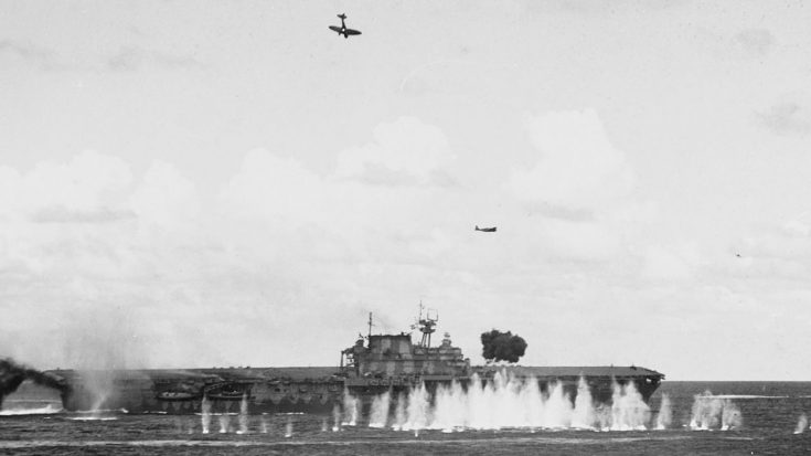 USS Hornet Hit By Japanese Torpedoes – Only WWII Footage of Carrier’s Final Moments | World War Wings Videos USS Hornet Hit By Japanese Torpedoes – Only WWII Footage of Carrier’s Final Moments | World War Wings Videos
