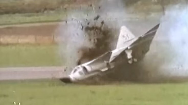 Viggen’s Test Flight Ended Up In A Violent Crash, The Pilot Emerged From Flames Though | World War Wings Videos