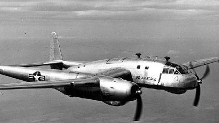 Footage Of Fairchild’s XC-120 Packplane Shows Container Separation | World War Wings Videos