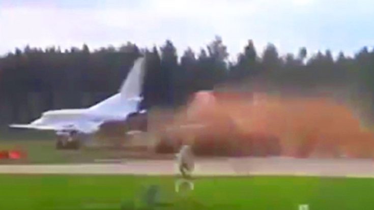 The Crash Of Tupolev Tu-22M3 Bomber | World War Wings Videos