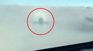 Pilots Think A Jet Is About To Hit Them Dead On-Turns Out It Was Weird Lighting