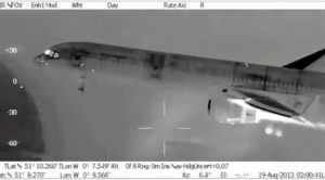 Fantastic Thermal Video Of Plane Landing-Keep Your Eyes On The Tires