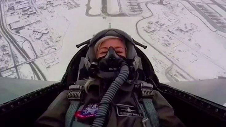 Watch Elizabeth Banks Absolutely Lose Her Mind In The F-16 Flew Over The Superbowl | World War Wings Videos